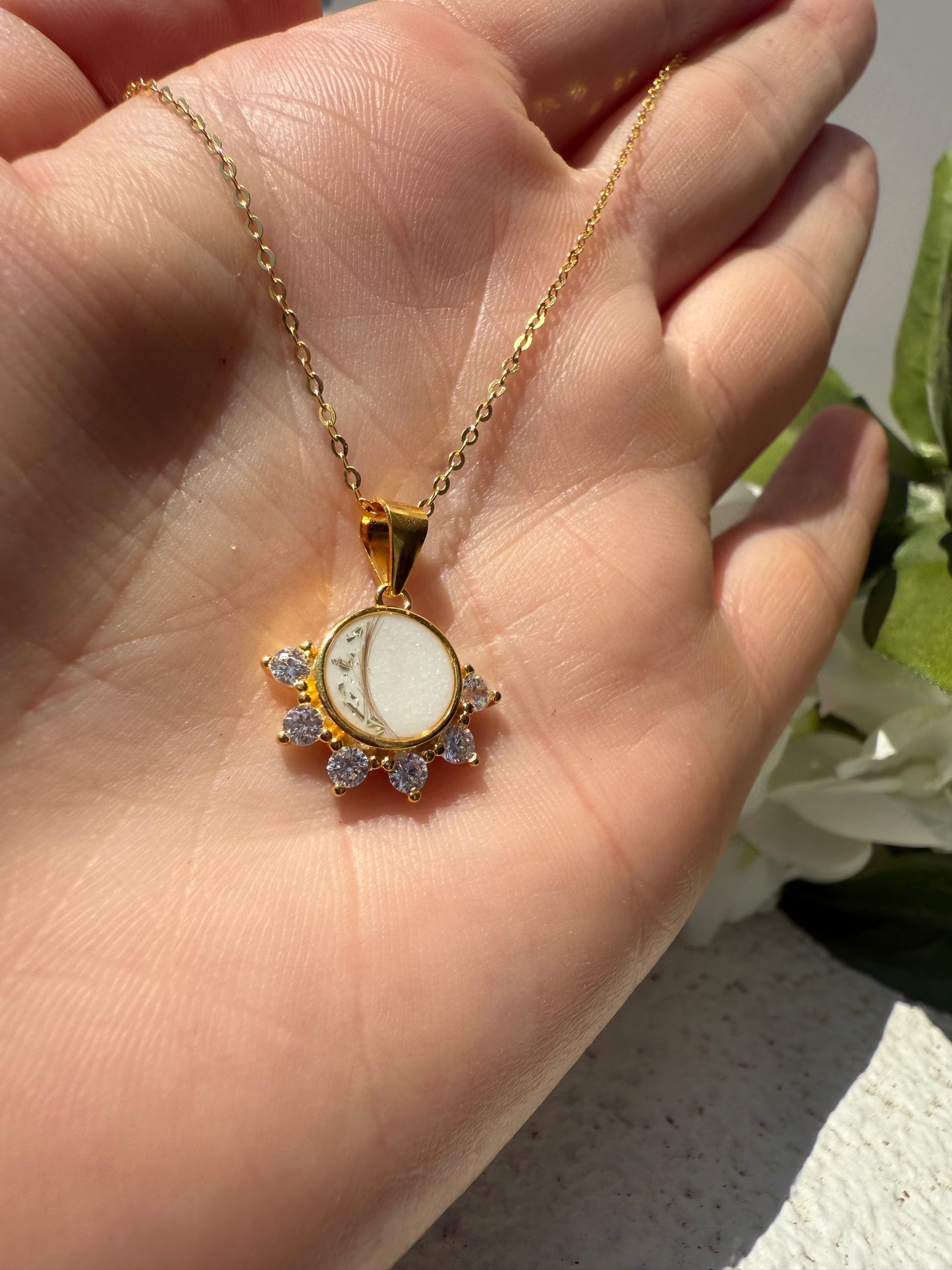 Sparkle Round Keepsake Necklace