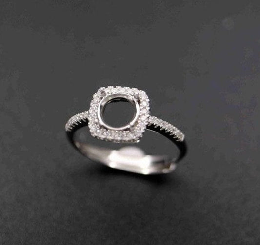 Unconditional Love Solitaire Keepsake Ring