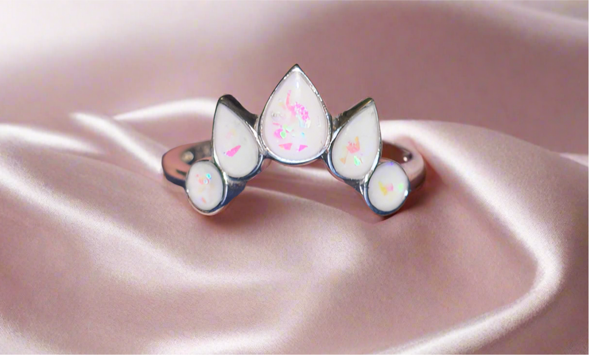 Lovely Wendy Ring - Elegant Sterling Silver Keepsake Jewelry