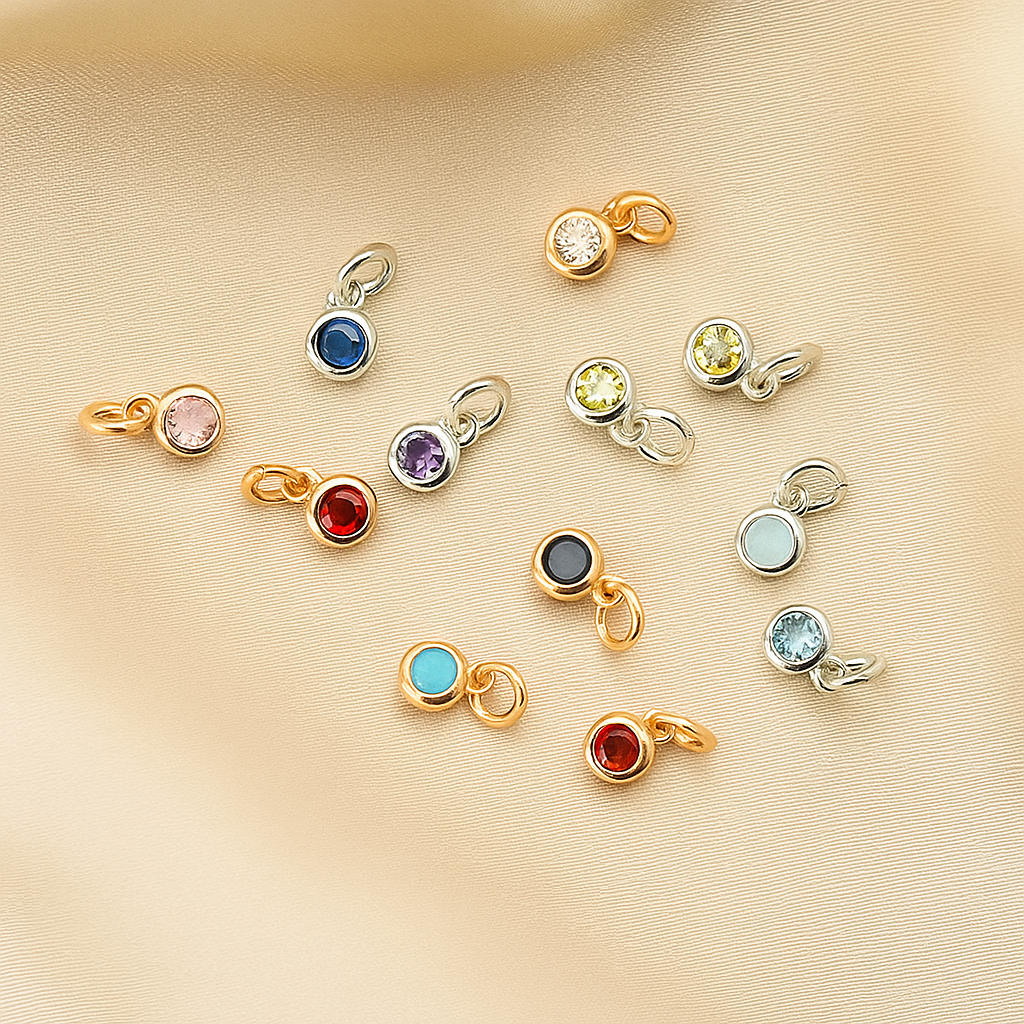 Customise your keepsake necklace with a birthstone pendant. 