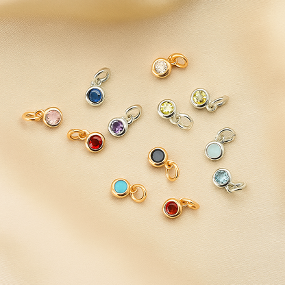Customise your keepsake necklace with a birthstone pendant. 